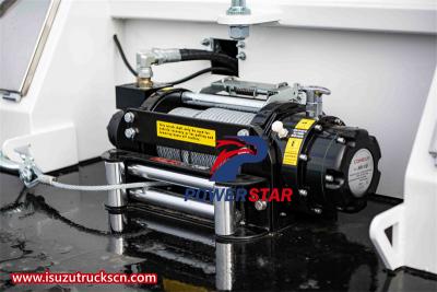 Philippine Isuzu NPR light road rescue wrecker