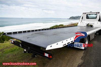 Philippine Isuzu NPR light road rescue wrecker