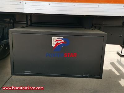 Isuzu GIGA 15 Ton refrigerated cargo truck