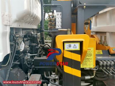 Philippine Isuzu ELF 4 ton lorry crane truck