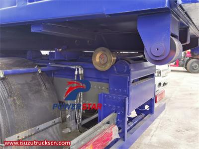 Isuzu GIGA hook-arm garbage truck