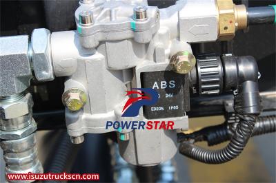 Isuzu ELF/NPR 700P cargo truck chassis