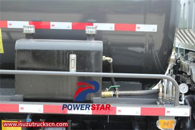 Isuzu GIGA 4X2 15000L septic pump truck