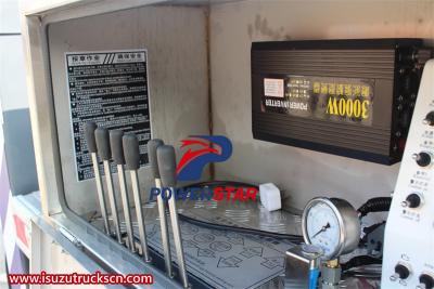 Isuzu KV100 light aerial work vehicle