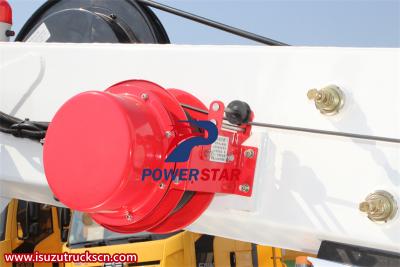 Isuzu 100P 18 meter insulated aerial platform truck