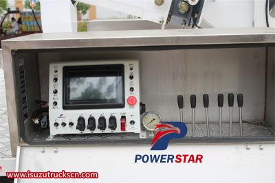 Isuzu ELF aerial bucket truck