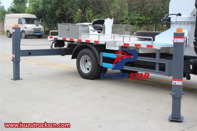 Isuzu ELF aerial bucket truck