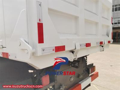 ISUZU 4X4 DUMP TRUCK