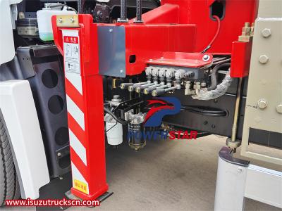 GIGA ISUZU Stiff Boom Crane Truck