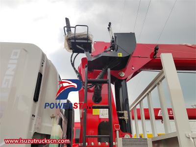 Isuzu GIGA 10 wheeler 16 tons boom crane truck