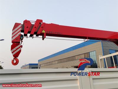 Isuzu FTR 4X2 5 tons boom crane truck
