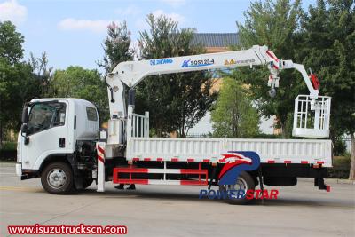 Isuzu 700P manlift truck with basket