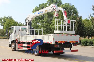 Isuzu 700P manlift truck with basket