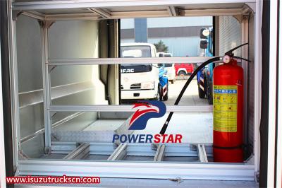 Isuzu 700P 5m3 water tank fire truck