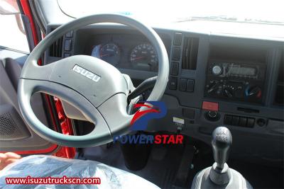 Isuzu 700P 5m3 water tank fire truck