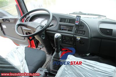 Isuzu aircraft rescue and firefighting truck