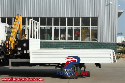 Isuzu lorry truck with 5 T folding crane