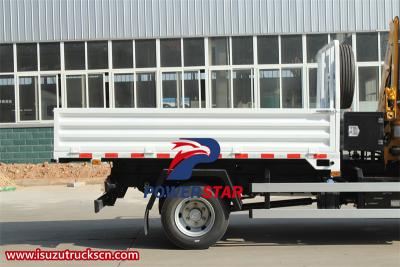 Isuzu lorry truck with 5 T folding crane