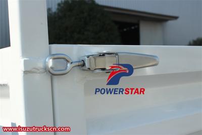 Isuzu lorry truck with 5 T folding crane