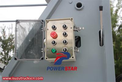 Isuzu KV100 knuckle boom aerial platform truc