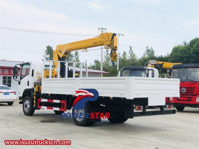 Isuzu 700P 4x4 off road boom crane truck
