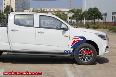 Isuzu 4X4 pickup truck