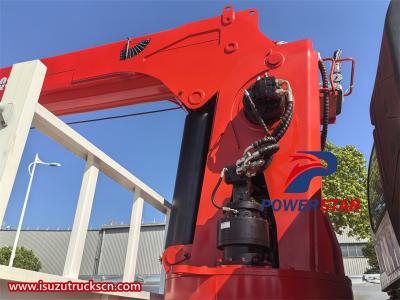  Isuzu VC61 8ton boom crane truck