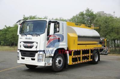 Isuzu FTR GIGA 8000L Asphalt Distributor Truck