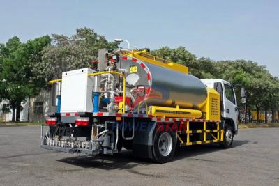 Isuzu 5000L Bitumen Sprayer Truck
