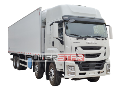 Isuzu giga 8x4 refrigerated box truck