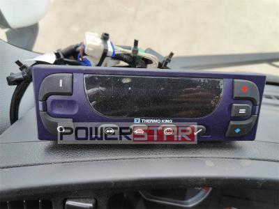 Isuzu giga 8x4 refrigerated box truck