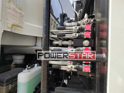 Isuzu 6HK1 engine rear loader garbage truck