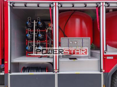 Isuzu FVR 240hp dry powder Truck