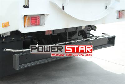 Isuzu 10,000 liters truck mounted vacuum road sweeper