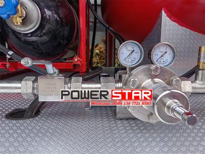 Isuzu FVR 240hp dry powder Truck