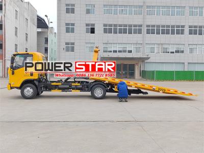 Isuzu light road recovery rescue truck