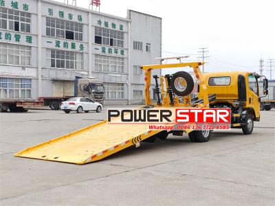 Isuzu light road recovery rescue truck