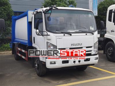 Isuzu 700P 8cbm rear loader refuse compactor truck