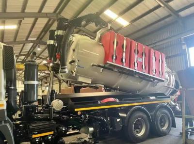 Isuzu brand Sand Sucker Vacuum Truck