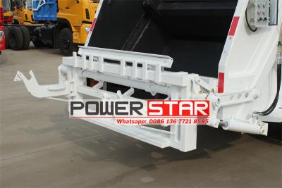 Isuzu 700P truck with sleeper mounted 8cbm rear loader