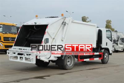 Isuzu 700P truck with sleeper mounted 8cbm rear loader