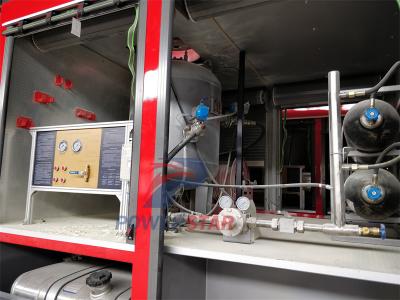 Isuzu GIGA dry powder foam fire truck