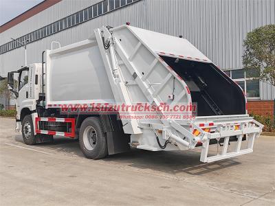 Isuzu FTR GIGA 14cbm rear loader compactor truck