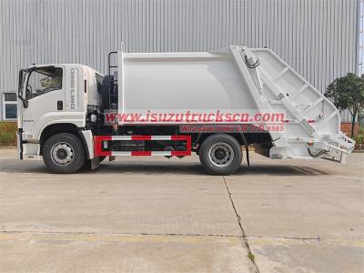 Isuzu FTR GIGA 14cbm rear loader compactor truck