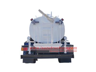 Isuzu 700P 6CBM water sprinkler truck