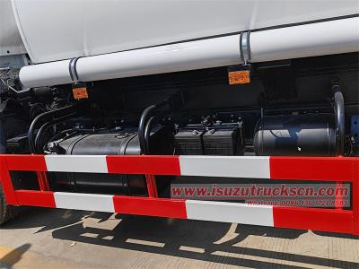 Isuzu 700P 6CBM water sprinkler truck