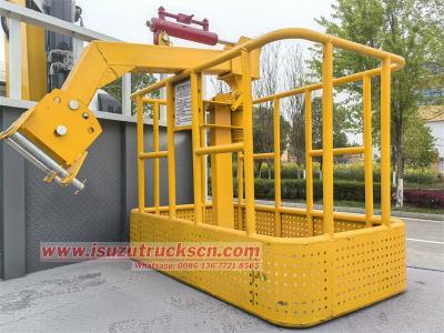 Isuzu KV100 boom crane truck