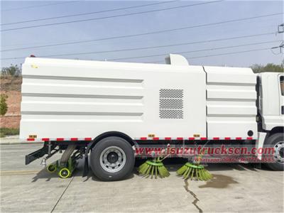 Isuzu new FTR 12cbm road sweeper truck