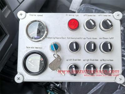 Isuzu new FTR 12cbm road sweeper truck