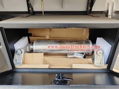 ISUZU GIGA Tarpaulin Side Curtain Truck